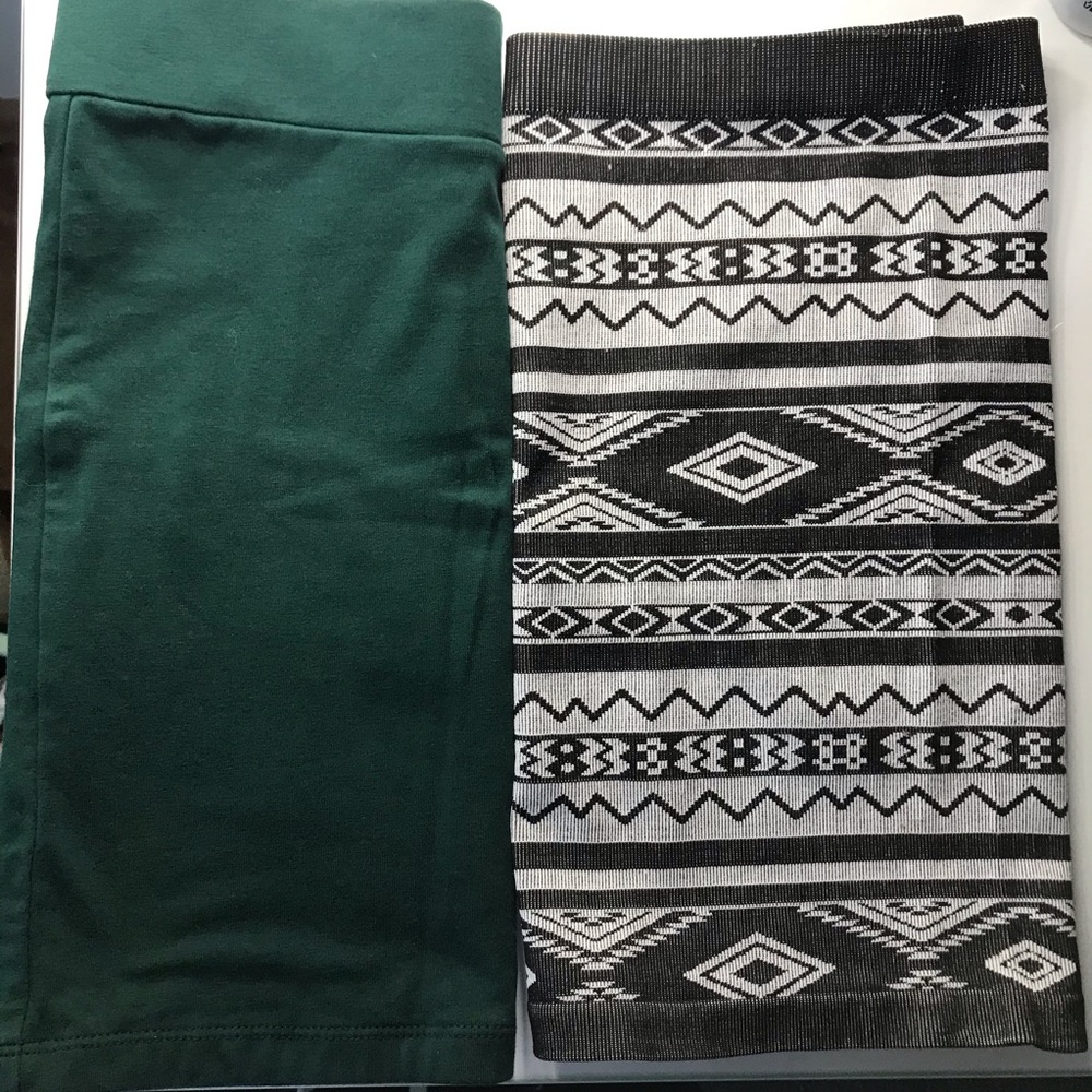 Set of 2 bodycon skirts